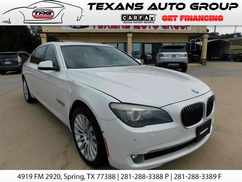 When Hunting For The Best Used Car Dealerships In Houston- Go In For Texans Auto Group!