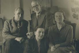 Nằm mơ thấy người thân đã chết