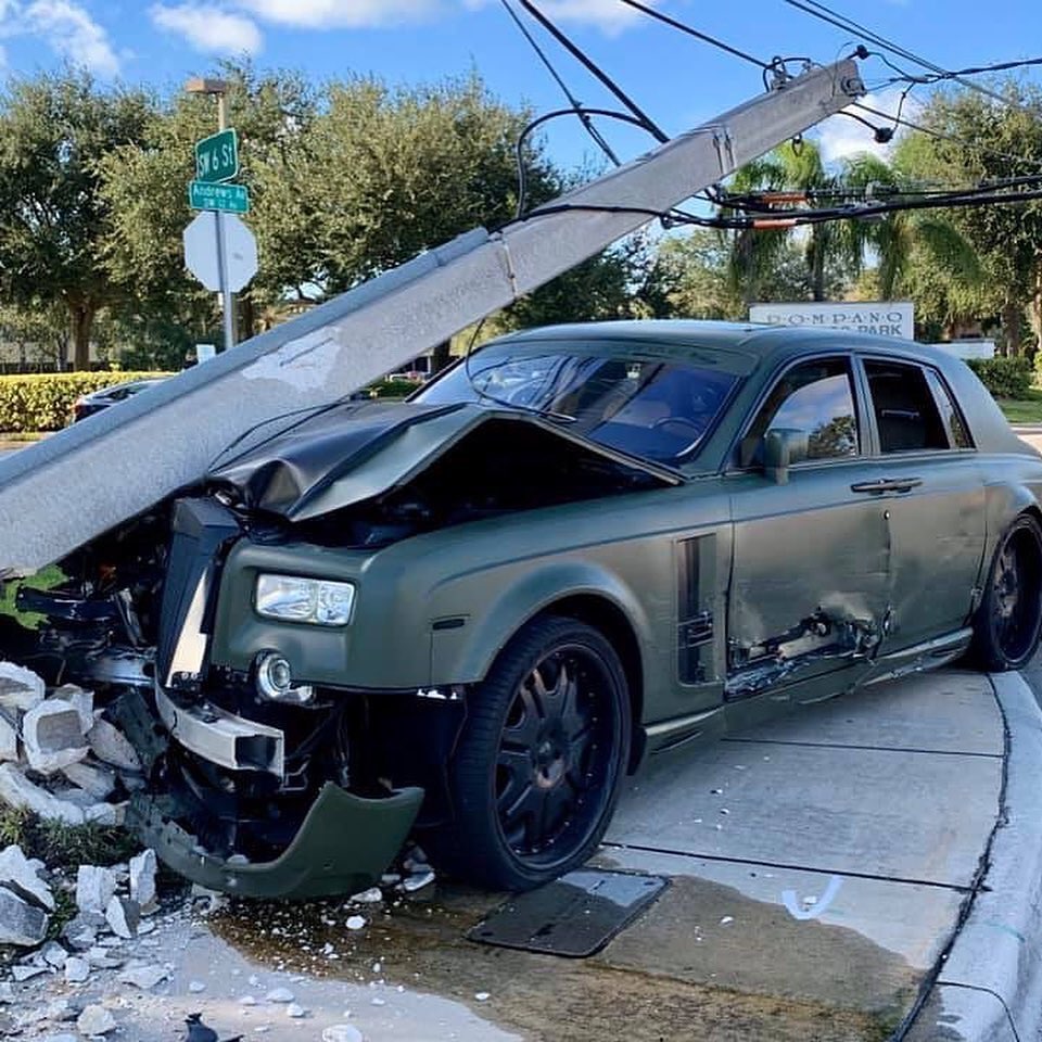 What Are The Services A Car Accident Lawyer Can Offer?