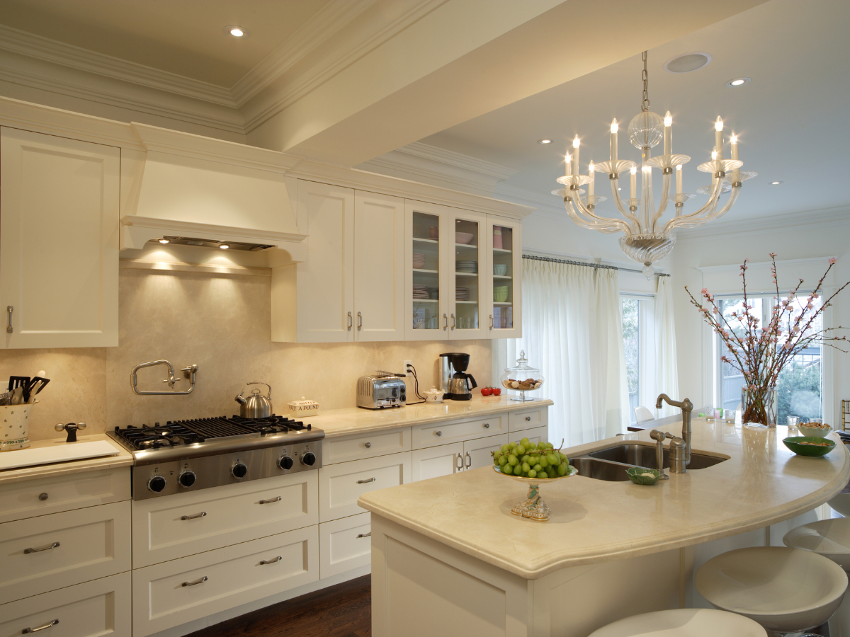 How to Achieve a Modern Look with Kitchen Cabinets