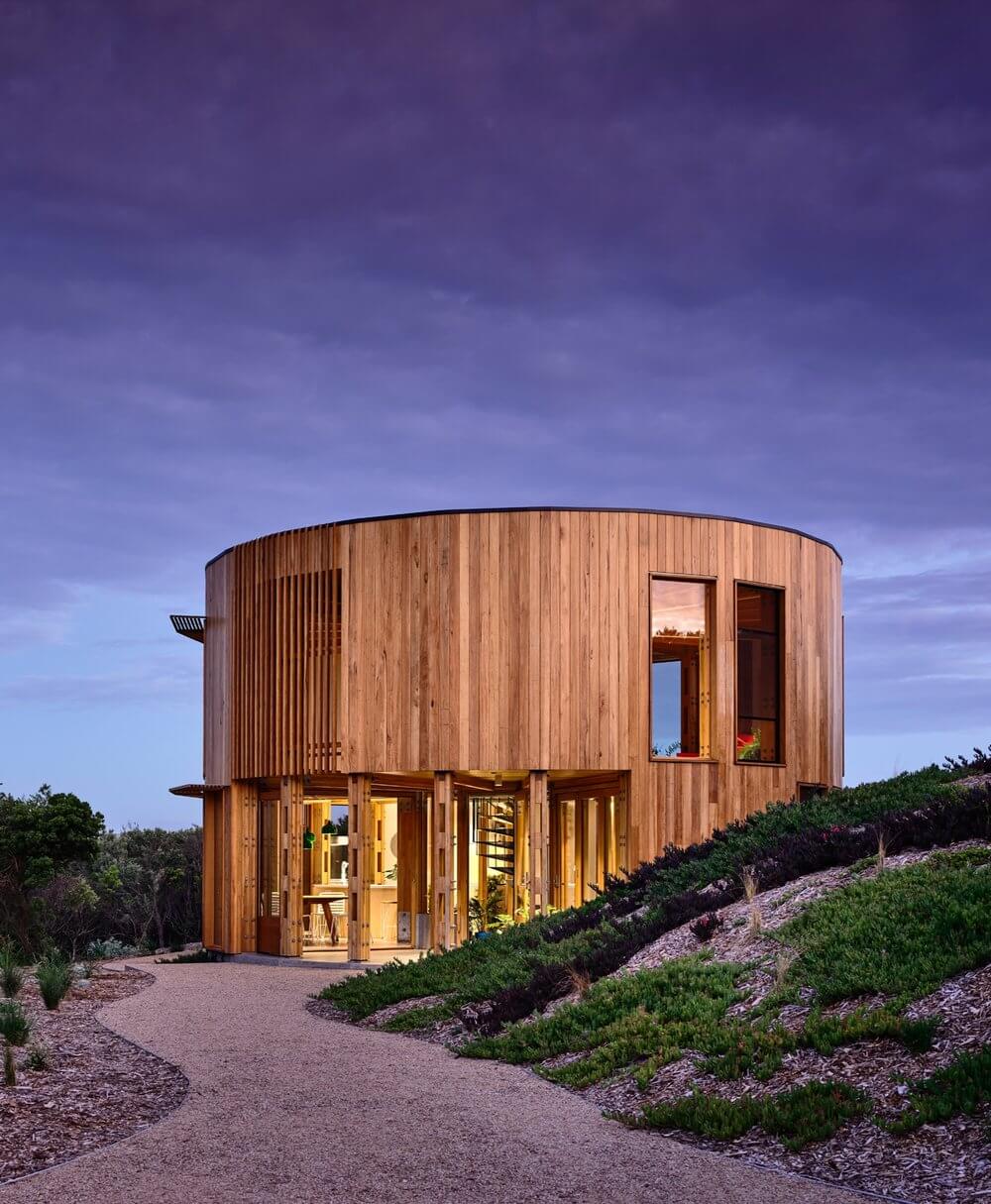 Cylindrical House : St Andrew Beach By Austin Maynard