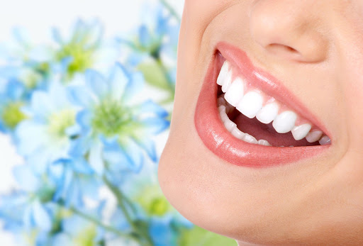 How To Pick The Right Cosmetic Dentist?