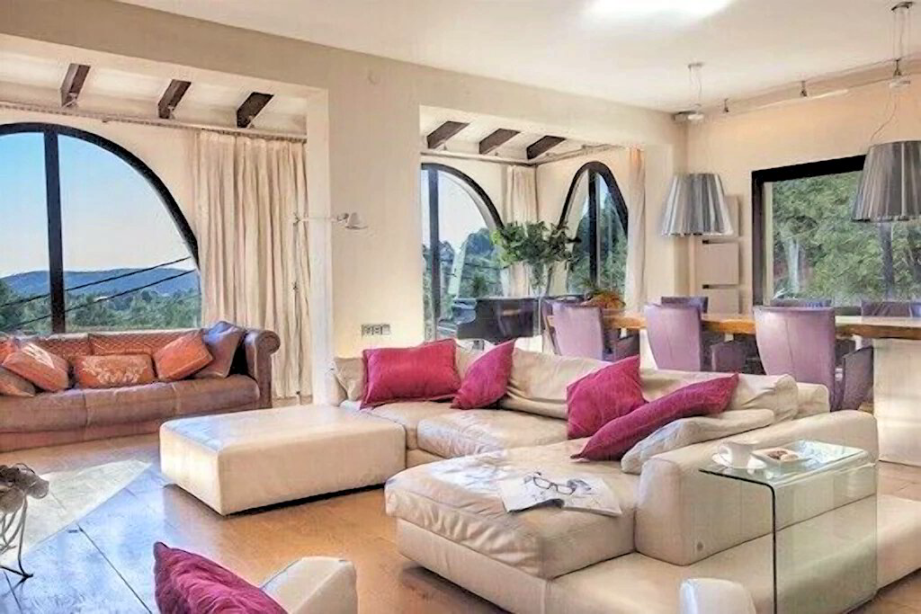 Discover Exquisite Luxury Villas and Ideal Corporate Retreats near Sitges