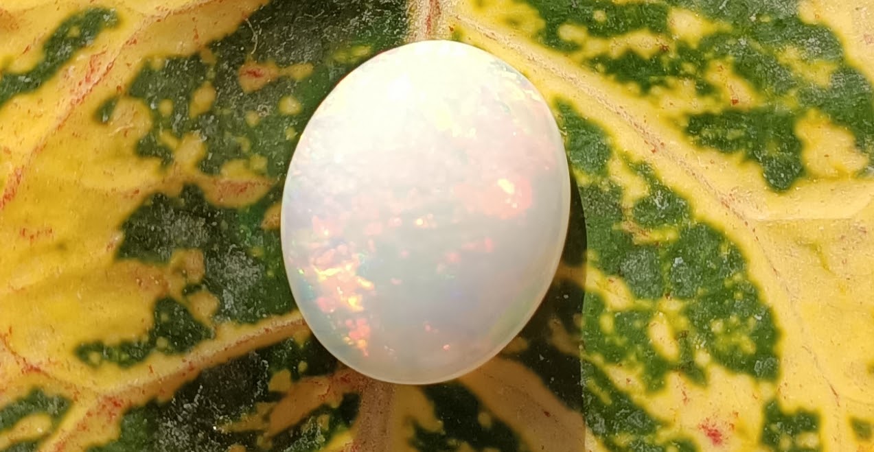 The valuable Loose gemstone bring a change in your life