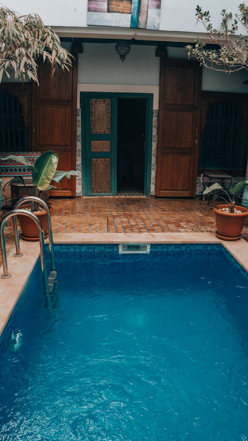 Swimming Pool Contractor: Services, Process & Cost in India