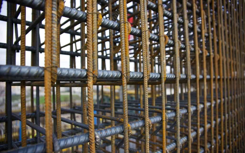 Factors to Consider When Hiring Commercial Scaffolders in Kent.