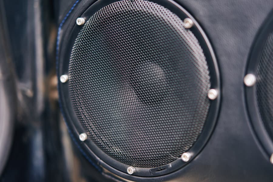 Finding the Best Car Speakers for Powerful Bass and Sound Quality