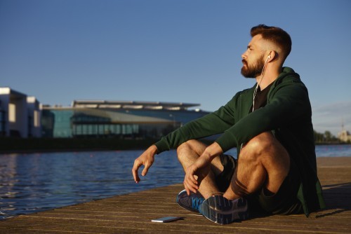 Vergünstigungen Des Praktizierens Von Meditation Für Achtsamkeit