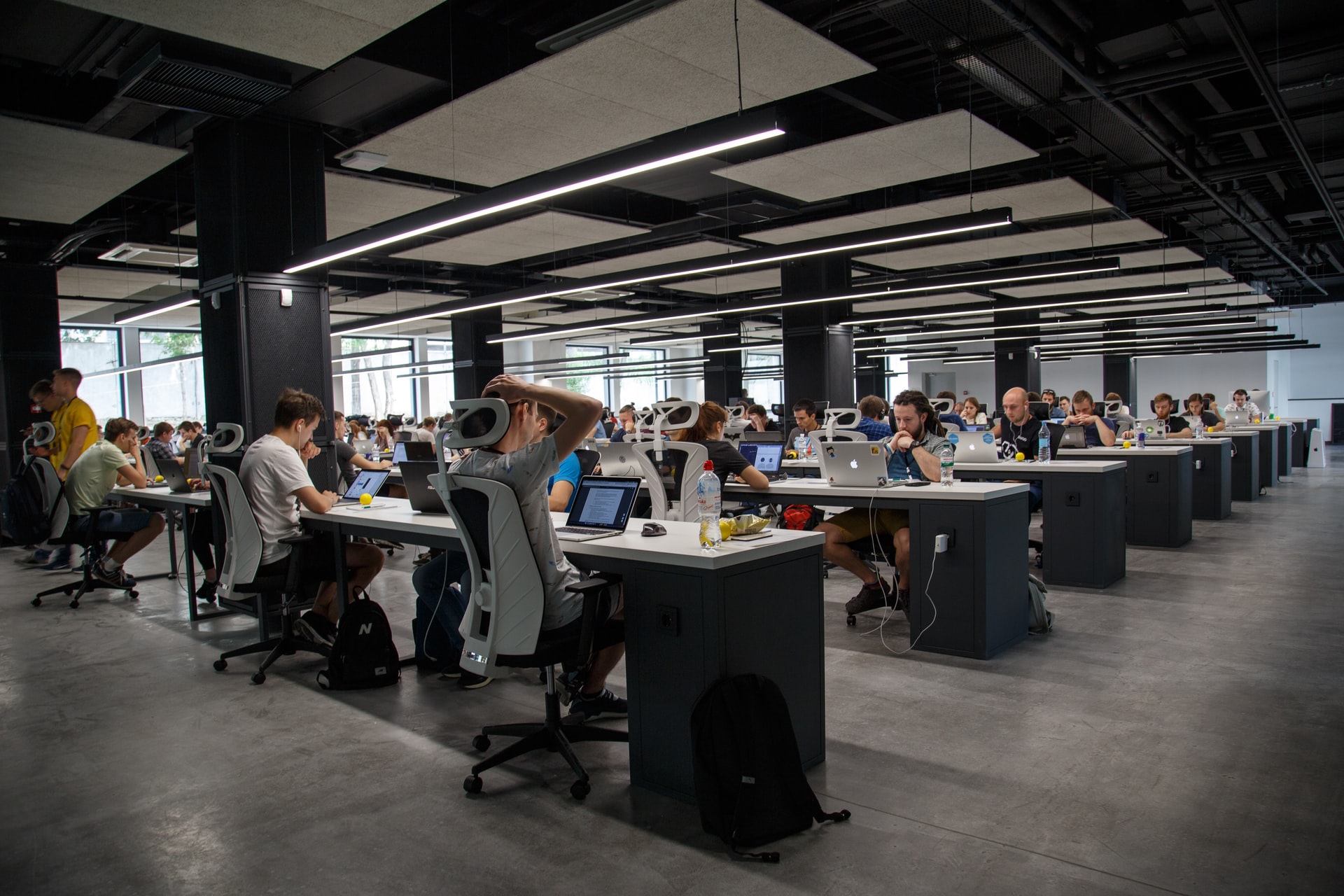 How to Reduce Overhead Costs for Small Businesses?