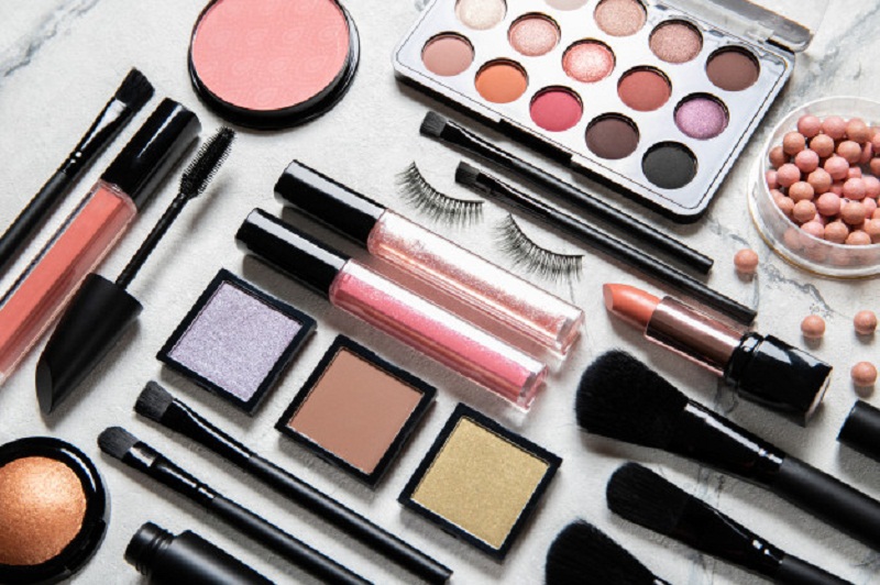 Makeup Tools Market Size, Development, Share and Forecast to 2027 Including Covid19 Impact | ETUDE HOUSE, Inc., Chanel, Watsons, ZOEVA US, MAKE UP FOR EVER, Amway, Innisfree, Morphe Brushes