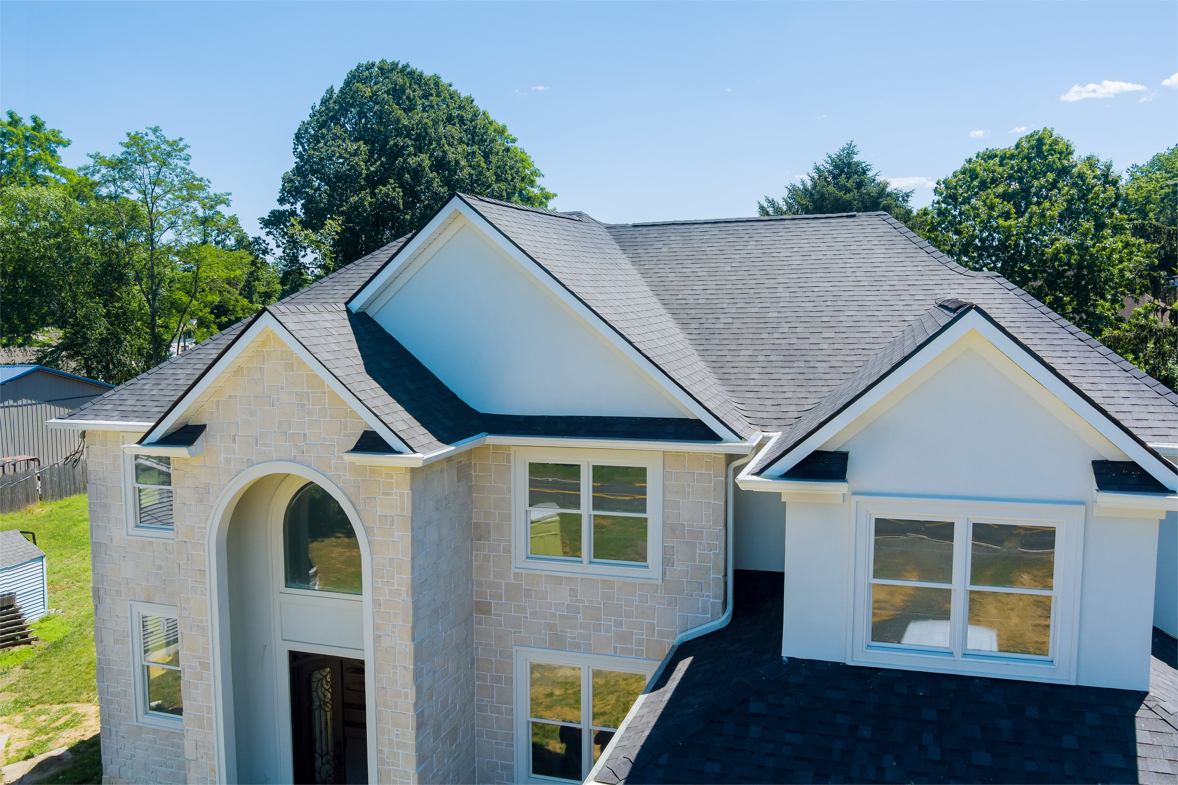 Elevating Homes: The Roofing Revolution of 2024
