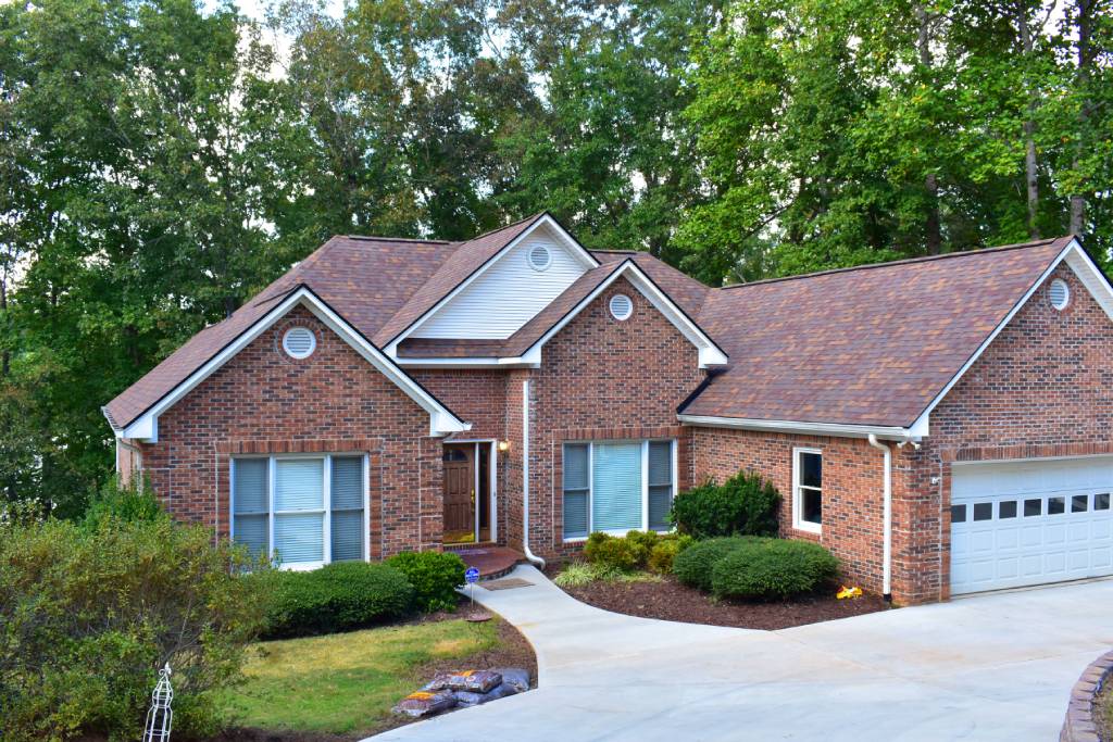 How Much Does an Asphalt Roof Cost in Alpharetta GA?