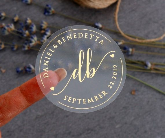 How To Design Quality Round Sticker Printing?