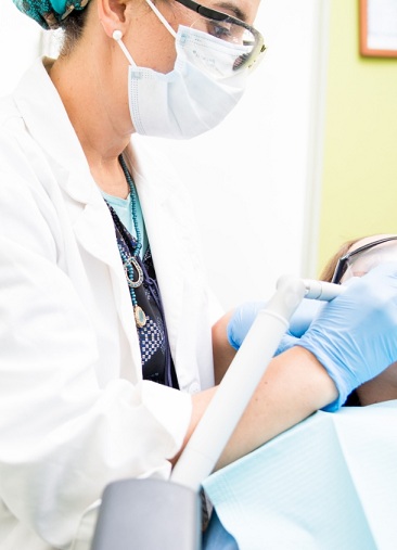 מה החשיבות של בדיקת שיניים בטיפולי שיניים?