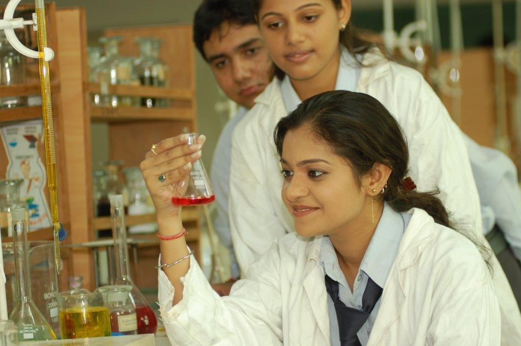 One of Best Pharmacy Colleges in UP offers B Pharma Course in Ghaziabad