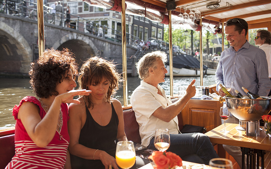 shared boat tour Amsterdam