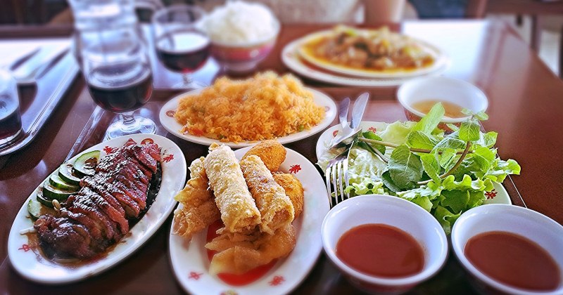 Tempat makan enak di Palangkaraya yang bikin ketagihan