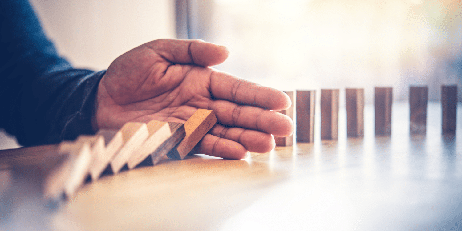 How combining automation with human expertise can mitigate risks in the procurement process