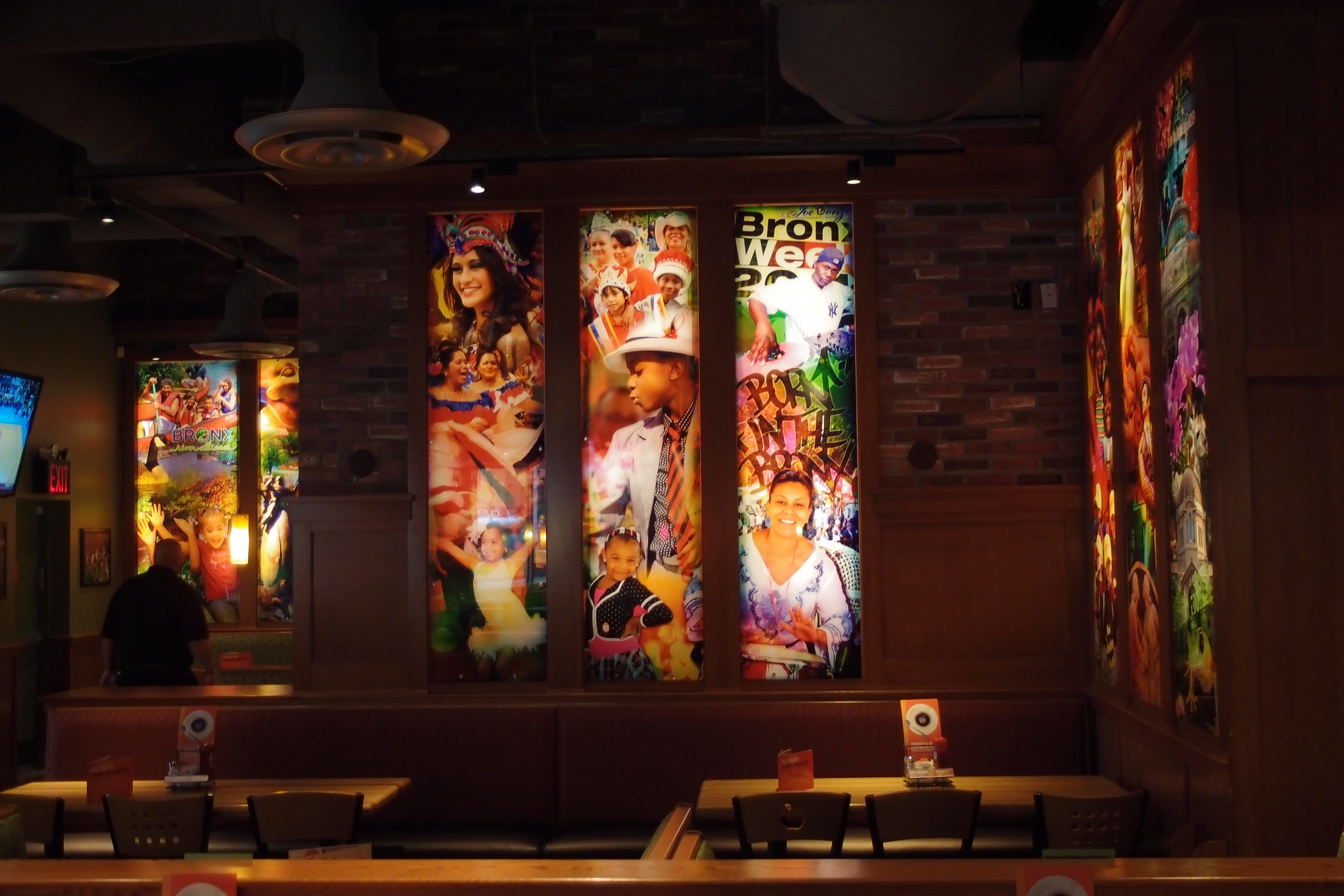 Get attractive backlit posters for yourself