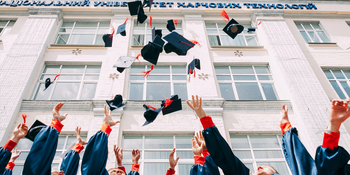 CAT Preparation Online: How to Overcome Challenges