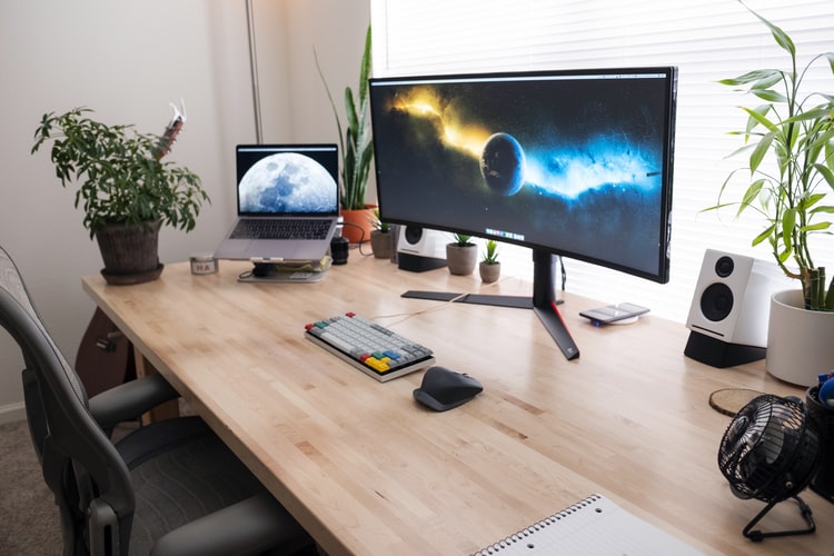 Are Curved Monitors Better?