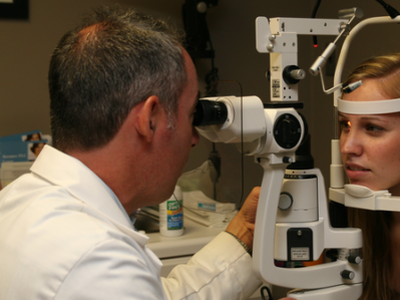 Eye Specialist Optometrist |   Vikash Kumar Optometrist