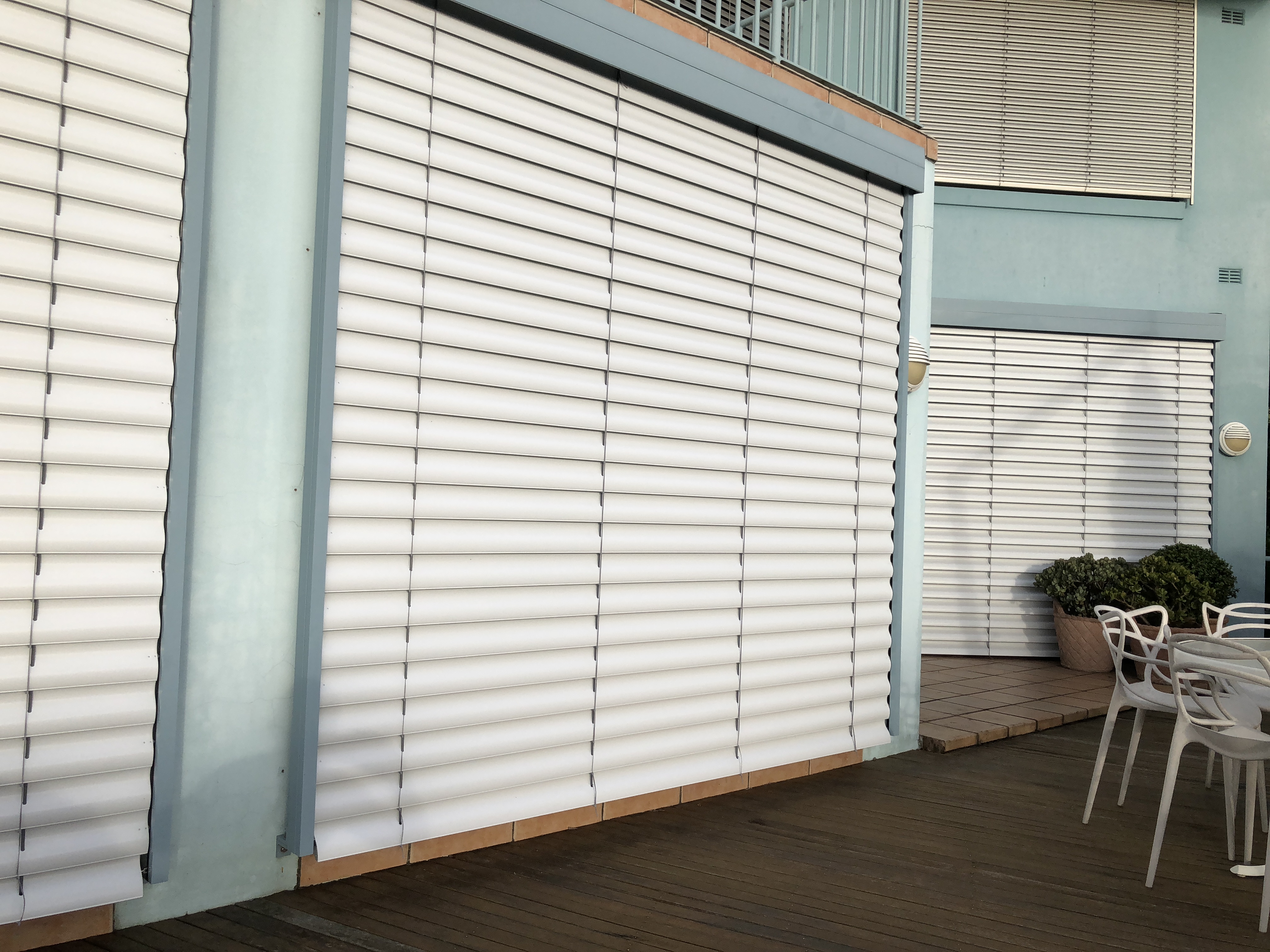 Get Aesthetic & Practical Benefits by Installing External Blinds