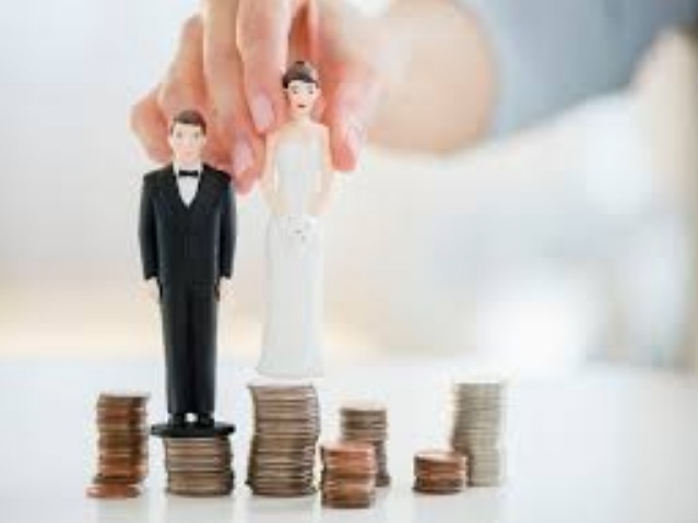 Everything you need to know about marriage-related tax planning