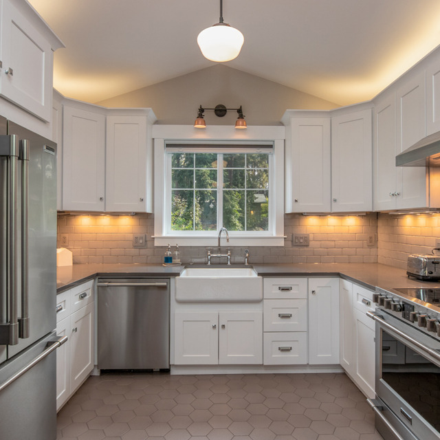 India is welcoming the modular kitchen concept