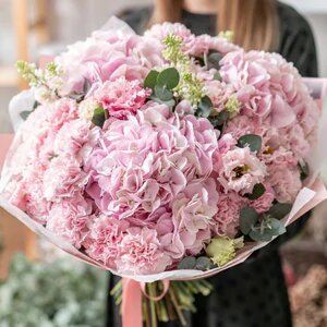 Now avail flowers of different category for every occasion within short period of time