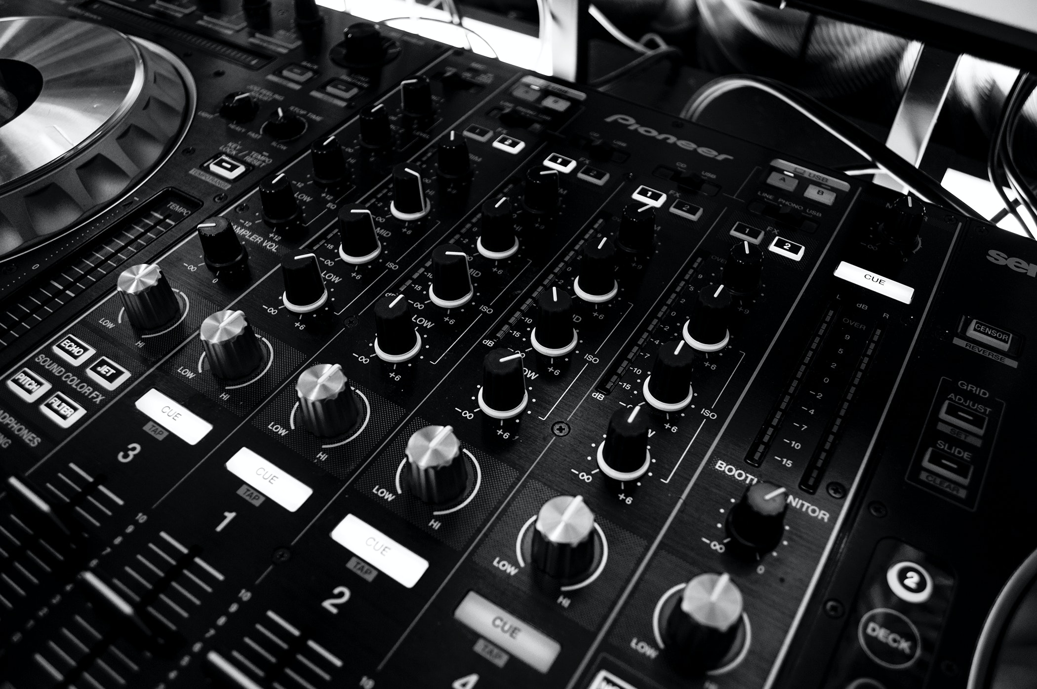 Audio Codec Market Explore Future Growth:Cirrus Logic, Qualcomm, Realtek Semiconductor , Analog Devices And Maxim Integrated Products
