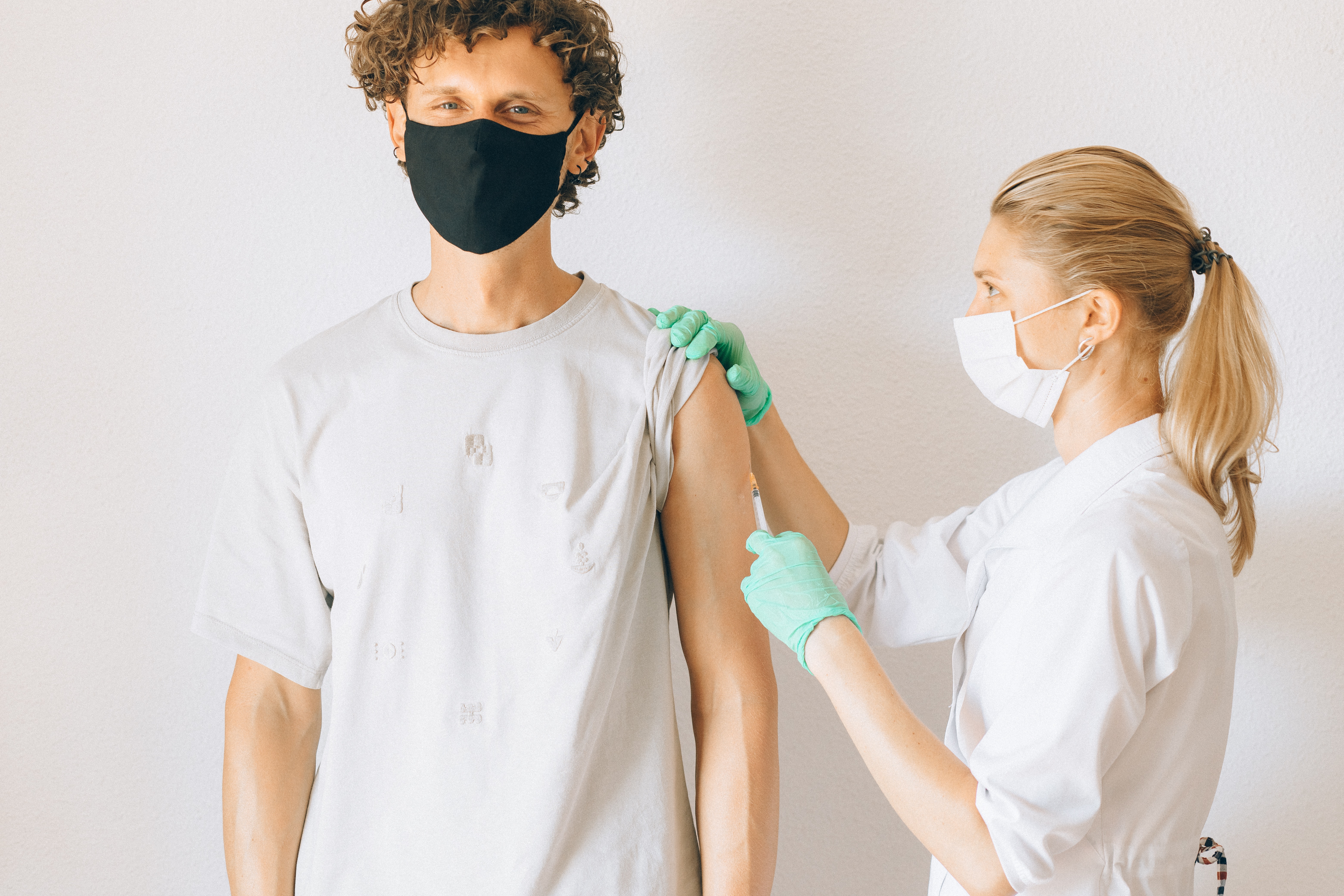 What are various cytomegalovirus infection treatments and diagnoses available today?