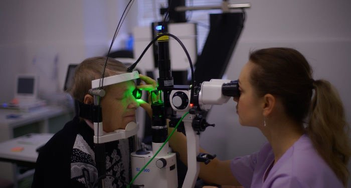 Top 5 Optical Shops With The best optician Singapore