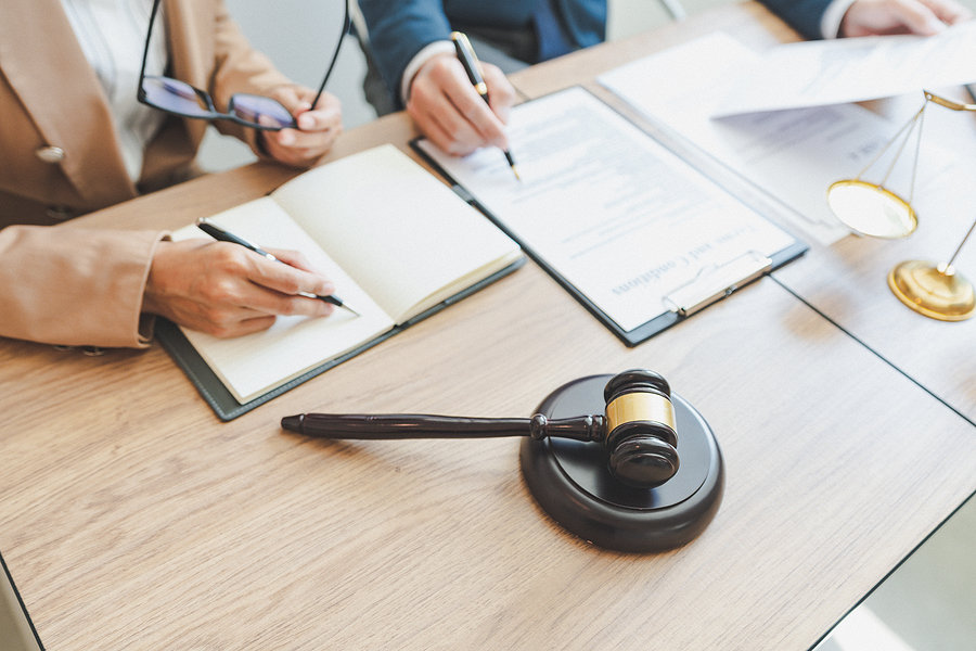 What are the Key Benefits of Working with a Professional Translation Company?