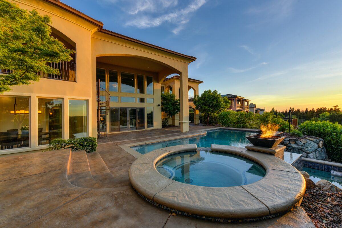Establishing relationships with private lenders Real Estate Investors