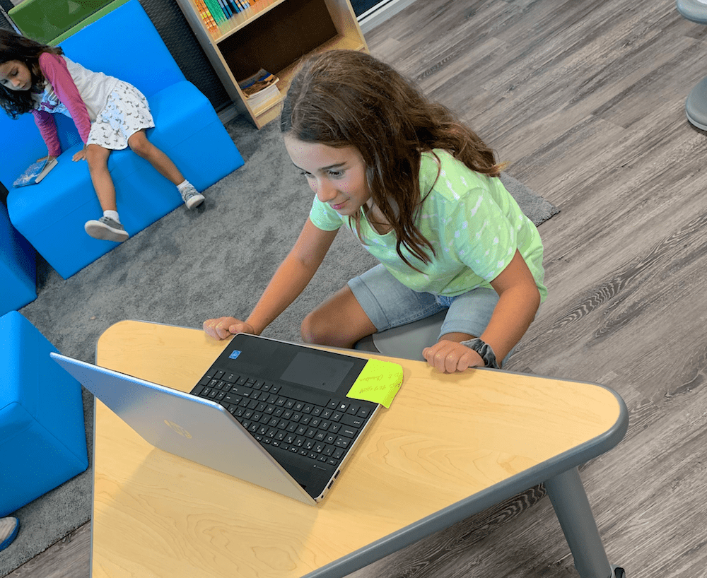 Onsite Digital Learning Lounge - Kids ‘R’ Kids Remote Virtual Learning