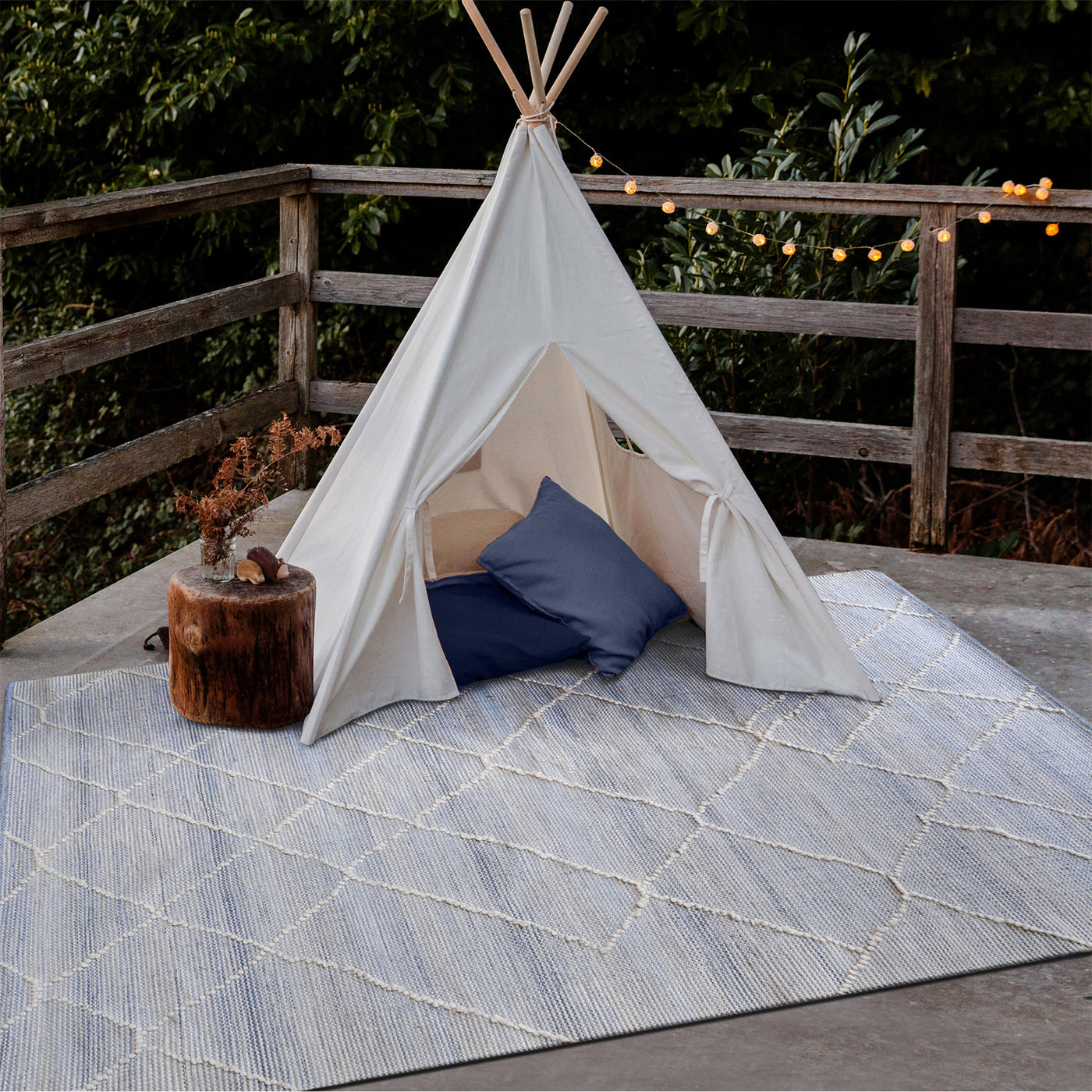  Rug Trends for Living Room Area And Bedrooms