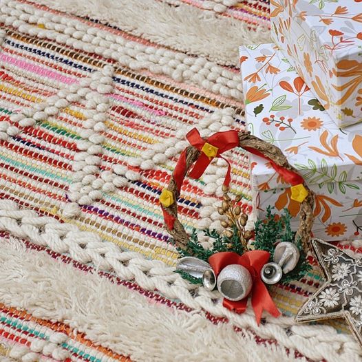 Let's Get Home Decor Items on Christmas Festival