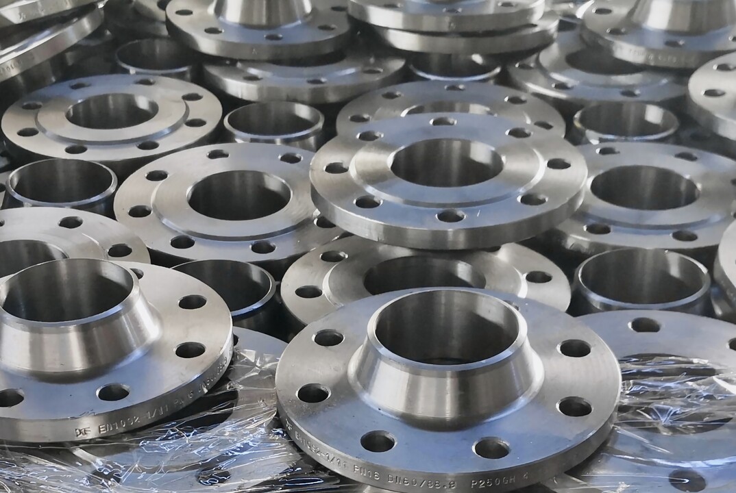 Understanding the Quality Standards for Stainless Steel Flanges in India