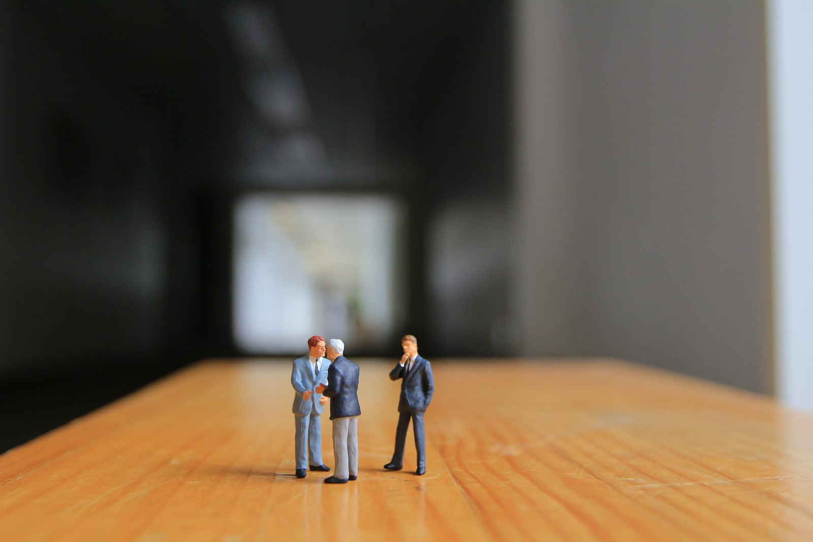WHY ARE PEOPLE AFRAID OF STARTING A BUSINESS