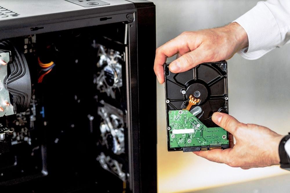 Find Professional, Free Hard Drive Recycling Services