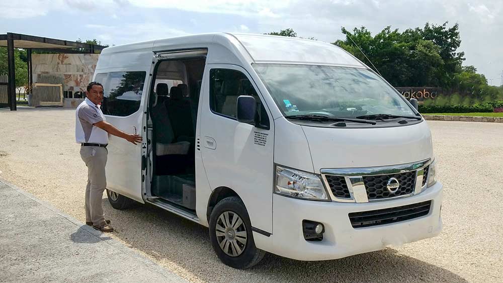 A Step-by-Step Guide to Hassle-Free Transfers between Cancun and Playa del Carmen