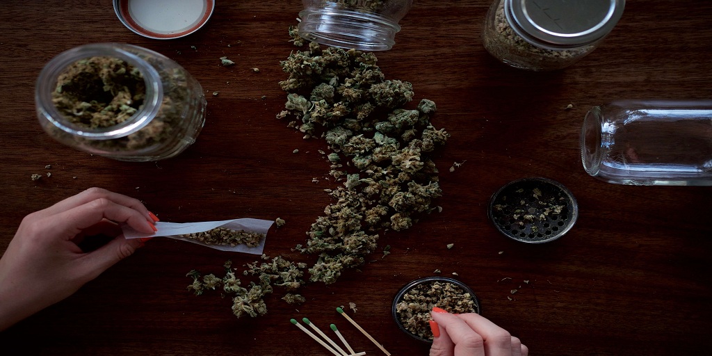 Why You Should Buy Weed Online