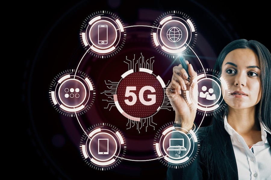 Revolutionizing Network Slicing with 5G Software