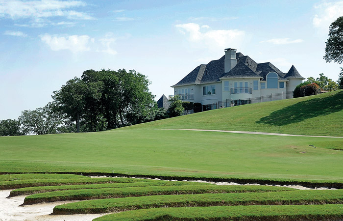 Best and Affordable Houses Near Golf Courses | Golf Course Properties For Sale