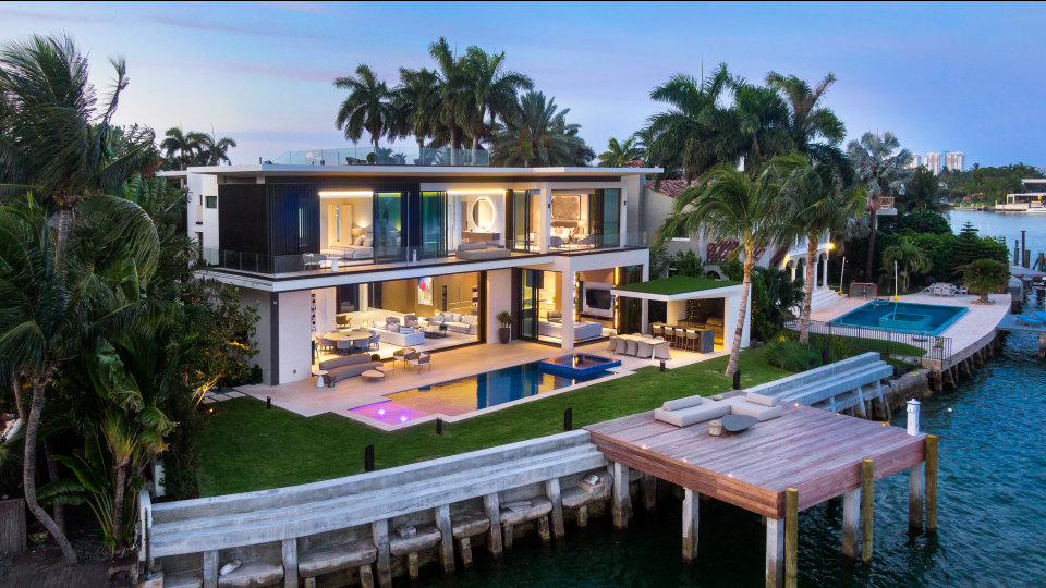 Topmost Affordable Golf Course Properties | Luxury Properties In Miami