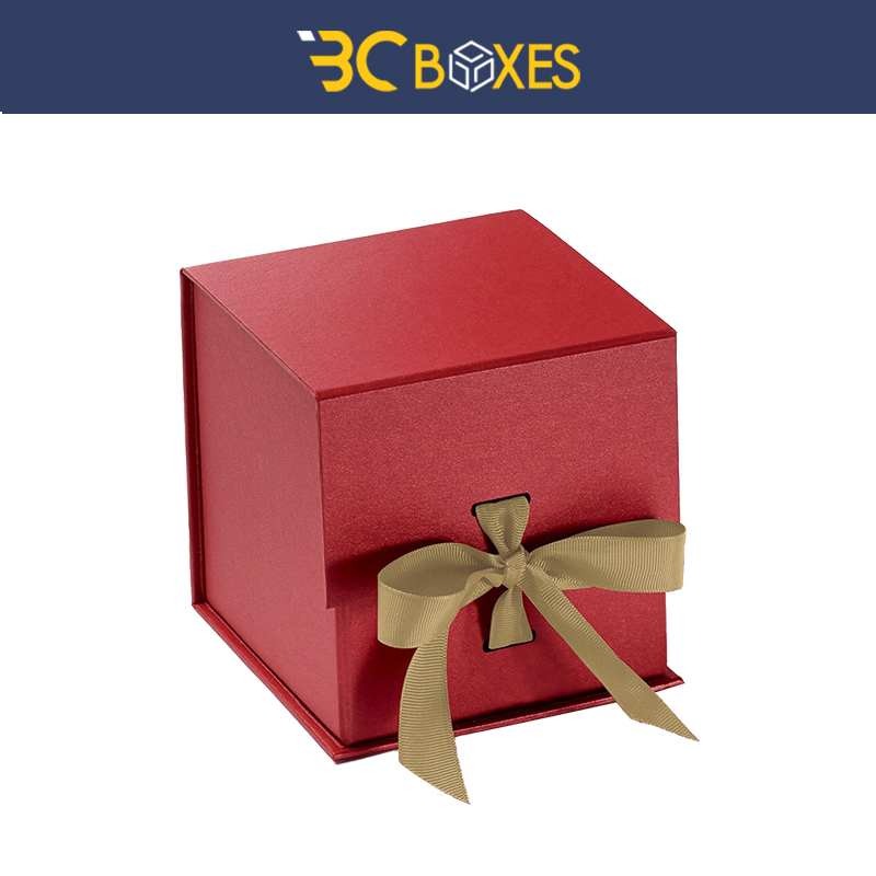 Custom Packaging Helps You In the Selection of right Candle Boxes
