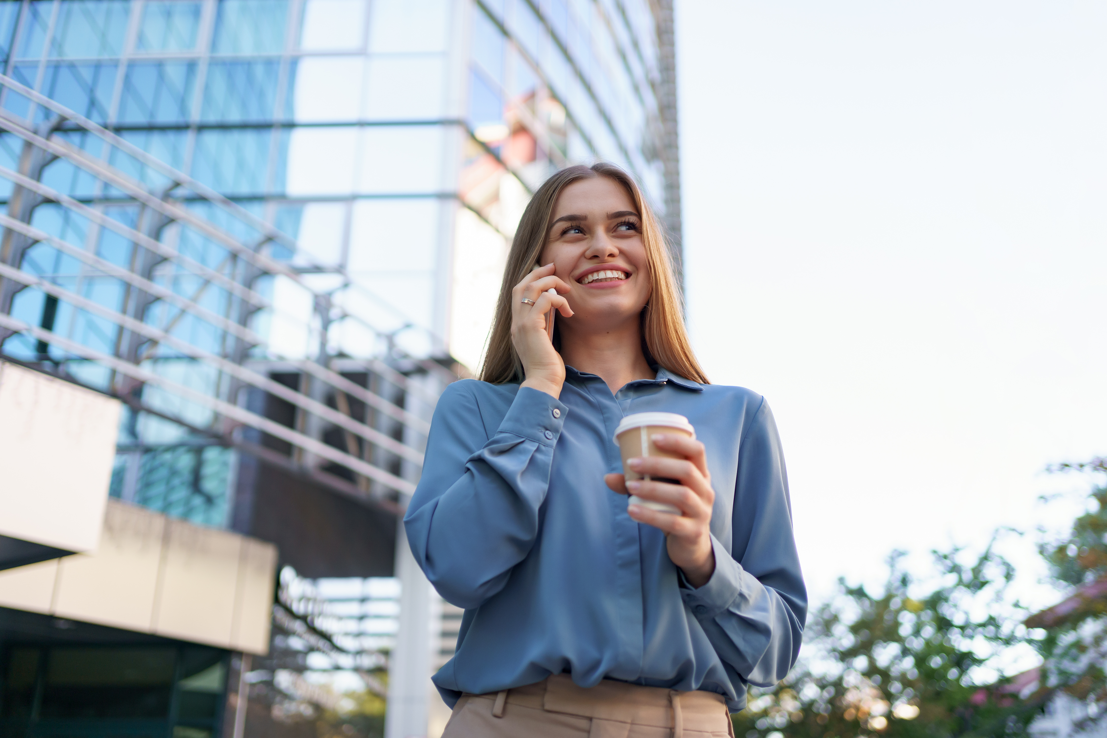 Why Small Businesses Adopt Hosted VoIP Services