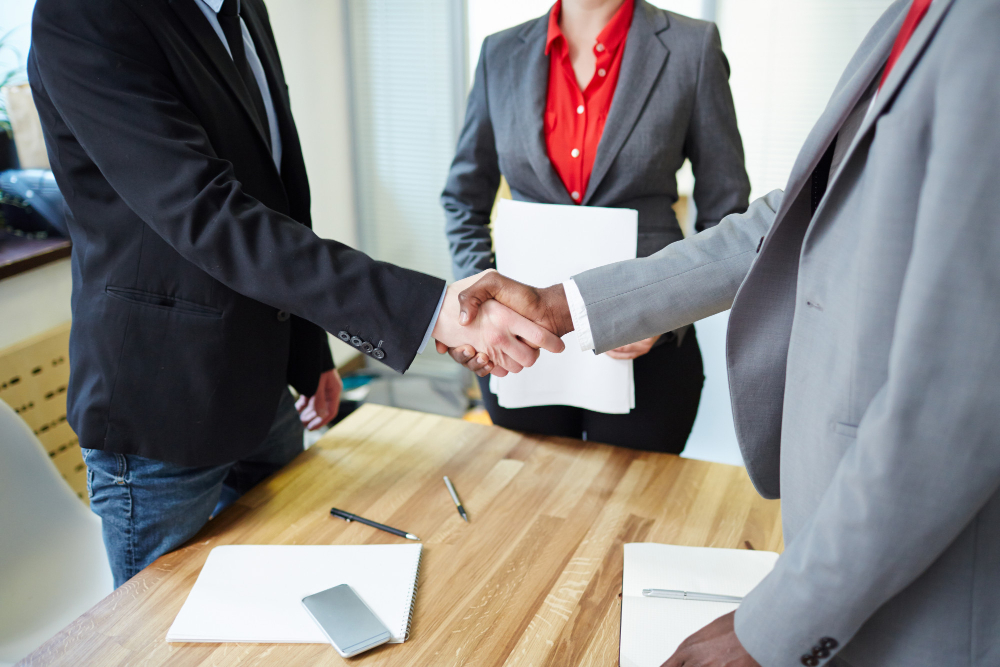 Short Term Bridging Loans And Who Should Apply For It