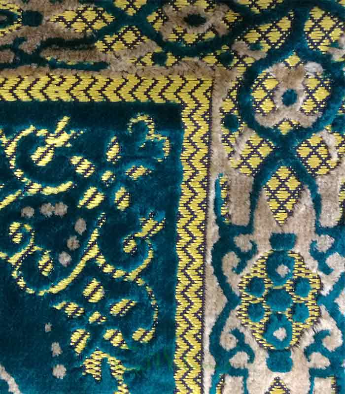 Buy Beautiful Prayer Mat in the UK